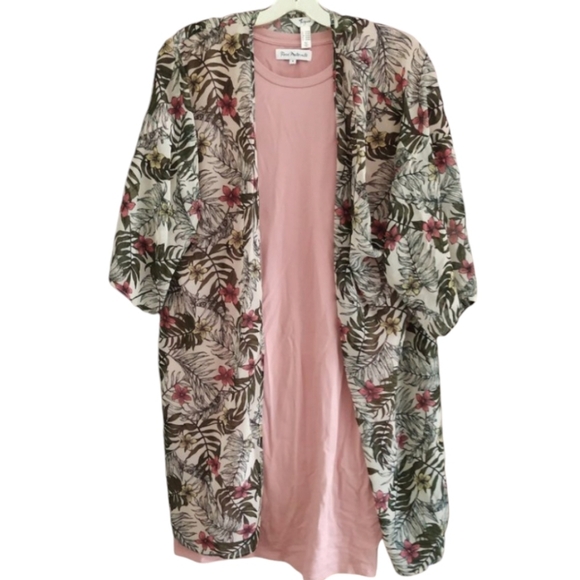 S🌺2 pcs Maternity lot (1 dress + 1 cover up) size Small - Picture 2 of 6